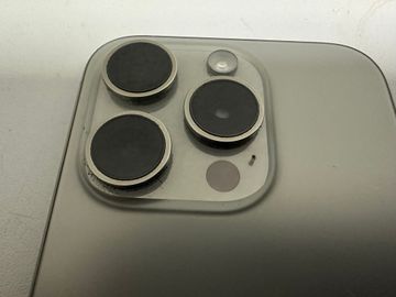 Б/в Мобільний телефон Apple iphone 15 pro 128gb 01-200861884