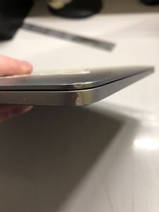 Б/в Ноутбук Apple a1989 / macbook pro 13,3"/ core i7 2,7ghz/ ram16gb/ ssd256gb/ intel iris plus graphics 655 01-200864913