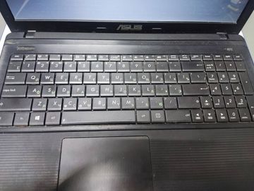 Б/в Ноутбук Asus 15/e2 1800 ddr3/4gb ddr3/hdd *відсутній/ssd 240 gb/*інтегрована 01-200870452