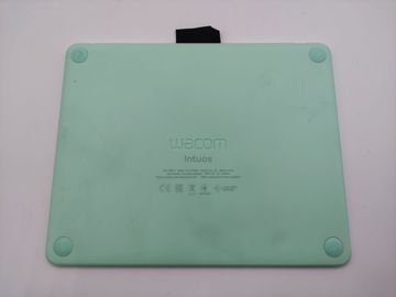 Б/у Графический планшет Wacom intuos s bluetooth ctl-4100wl 01-200872323