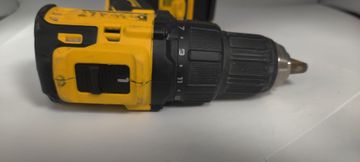 Б/в Шурупокрут Dewalt dcd708 1акб 4ah зп 01-200876402