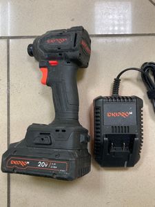 Б/у Шуруповерт Dnipro-M dtd-201bc ultra 1акб 4ah зп 01-200880209