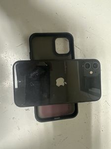 Б/у Мобільний телефон Apple iphone 11 64gb 01-200880885