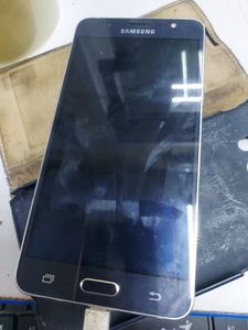 Б/в Мобільний телефон Samsung galaxy j5 2016 sm-j510fn 2/16gb 01-200881834