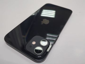 Б/в Мобільний телефон Apple iphone 12 64gb 01-200887309