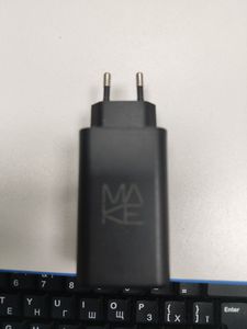 Б/у Сетевое зарядное устройство Make mcw-10031gbk 01-200904288