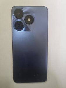 Б/в Мобільний телефон Tecno spark 10 ki5q 8/128gb 01-200907028