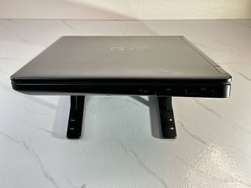 Б/в Ноутбук Dell 14/core i5 6200u ddr3/8gb ddr4/ssd 256 gb/*інтегрована 01-200907896