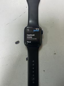 Б/в Смарт-годинник Apple watch series 6 gps aluminium case 40mm 01-200909457