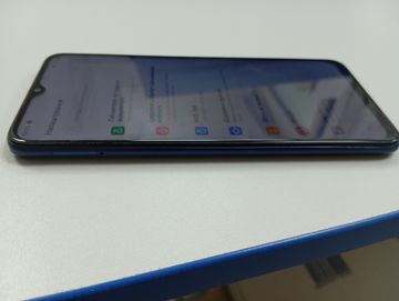 Б/в Мобільний телефон Tecno spark 8p kg7n 4/64gb 01-200909487