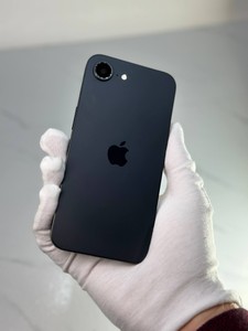 Б/в Мобільний телефон Apple iphone 16e 128gb 01-200929712