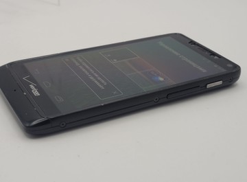 Б/в Мобільний телефон Motorola luga 8gb 01-200945616