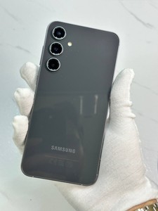 Б/у Мобільний телефон Samsung galaxy s23 fe sm-s711b 8/256gb 01-200949931