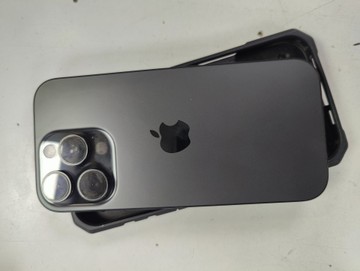 Б/в Мобільний телефон Apple iphone 16 pro 128gb 01-200953818