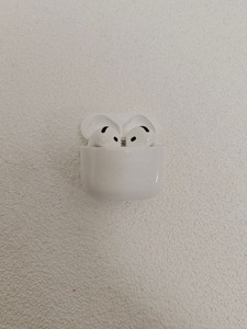 Б/в Навушники Apple airpods 4 01-200958338