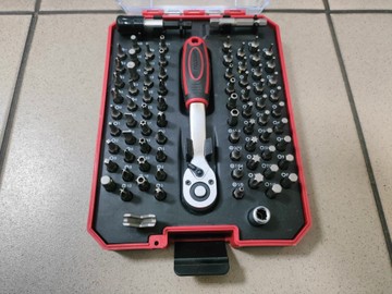 Б/в Набір інструментів Parkside ratchet & bit set 81 piece set 01-201003574
