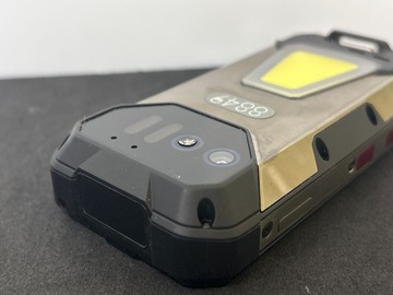 Б/в Мобільний телефон Unihertz tank mini 8/256gb 01-201003744