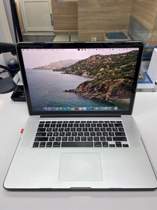 Б/в Ноутбук Apple macbook pro a1398 /екр 15,4 /core i7 2,3ghz /ram 16gb /ssd 256gb /intel iris pro 01-201008417