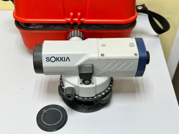 Б/в Оптичний нівелір Sokkia b40a 01-201005099