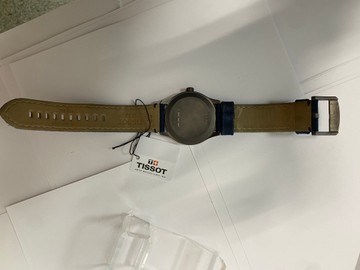 Б/в Годинник Tissot t116.410.37.047.00 01-201041798