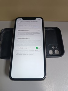 Б/в Мобільний телефон Apple iphone 11 64gb 01-201052342