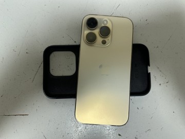 Б/у Мобільний телефон Apple iphone 14 pro 256gb esim 01-201063936