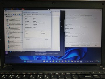 Lenovo 15/core i5 3230m ddr3/5gb ddr3/hdd 250 gb/ssd *відсутній/*інтегрована