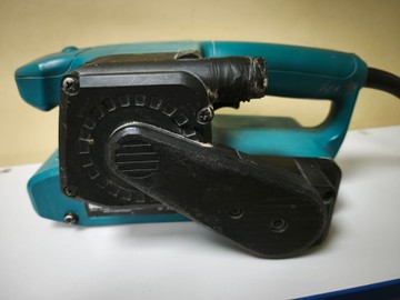 Б/у Ленточная шлифмашина Makita 9910 01-201086819