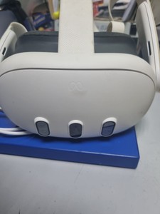 Б/в Окуляри віртуальної реальності Meta quest 3 512gb 01-201088295