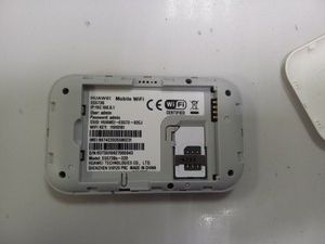 Б/в Бездротовий маршрутизатор Huawei e5573bs-320 01-201094686