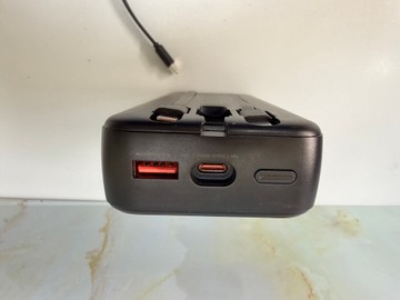 Б/у Повербанк Xipin t175lf-2w 20000 mah 01-201101536
