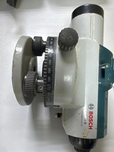 Б/у Оптический нивелир Bosch gol 20 d 01-201147181