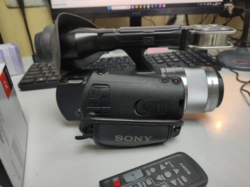 Б/в Відеокамера Sony nex-vg20e / e 50mm f/1.8 oss sel50f18 01-201159011
