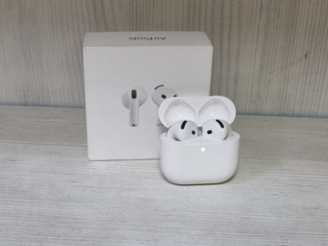 Б/у Навушники Apple airpods 4 01-201106861