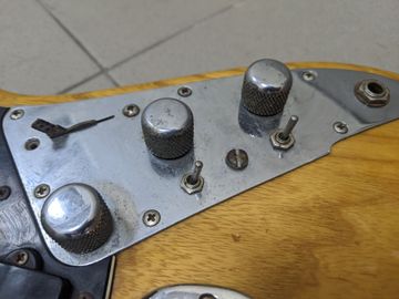 01-200598225: Music Man sabre ii 1978 mod a003466 electric guitar