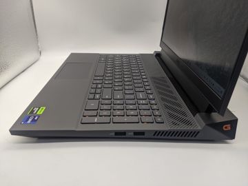01-200795008: Dell 15/core i9-13900hx ddr4/32gb ddr5/hdd *відсутній/ssd 1000 gb/geforce rtx4060 8gb