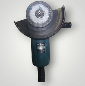 01-200625099: Makita ga9020