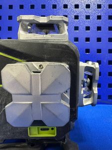 Б/в Лазерний нівелір Protester ll516g 01-200797233