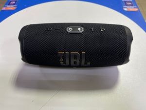 01-200796948: Jbl charge 5