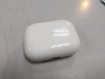 Б/в Навушники Apple airpods pro 2nd generation with magsafe charging case usb-c 01-200795938