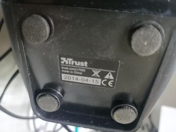 Б/в Акустика Trust без моделі 01-200811437