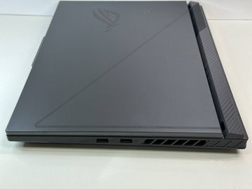 Б/у Ноутбук Asus 16/core i7-13650hx ddr5/16gb ddr5/ssd 512 gb/geforce rtx4060 8gb 01-200815822