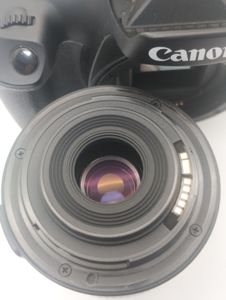 Б/у Фотоаппарат Canon eos 4000d + ef-s 18-55 1:3.5-5.6 iii 01-200779194