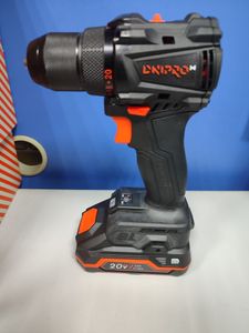 Б/в Шурупокрут Dnipro-M cd-200bc compact 1акб 2ah зп 01-200824651