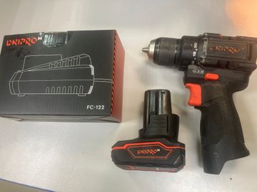 Б/в Шурупокрут Dnipro-M сd-12bc 1акб 4ah зп 01-200844280