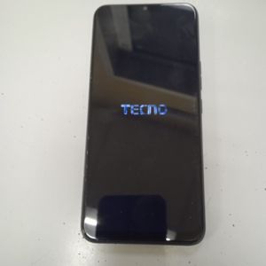 Б/в Мобільний телефон Tecno spark 8c kg5j 2/64gb 01-200845392