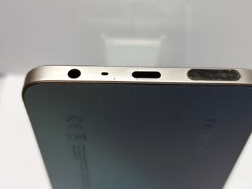 Б/в Мобільний телефон Realme c55 8/256gb 01-200846872