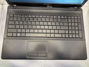 Б/у Ноутбук Asus 15/core i3 2370m ddr3/4gb ddr3/hdd *відсутній/ssd 64 gb/*інтегрована 01-200855720