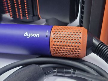 Б/у Плойка Dyson airwrap i.d. hs08 multi-styler and dryer straight to wavy 01-200819616