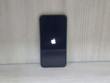 Б/в Мобільний телефон Apple iphone 11 64gb 01-200864568